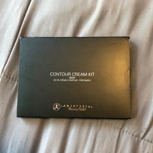 Anastasia Beverly Hills Contour Cream Kit: Deep